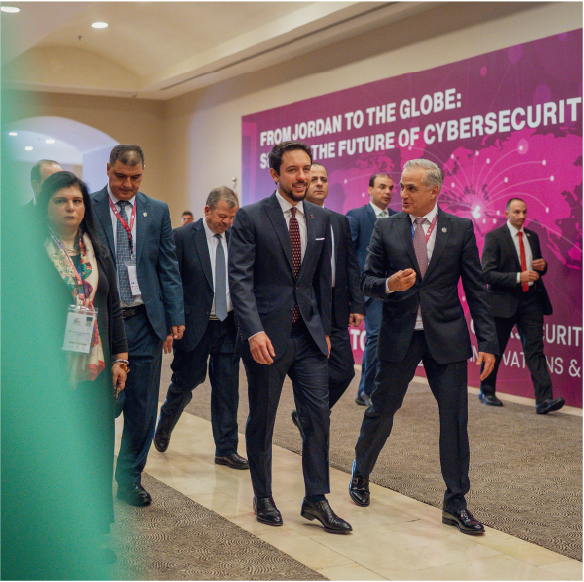 سمو_ولي_العهد_-_مؤتمر_C82025-04